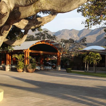 Real De Chapala Hotel Ajijic Exterior photo