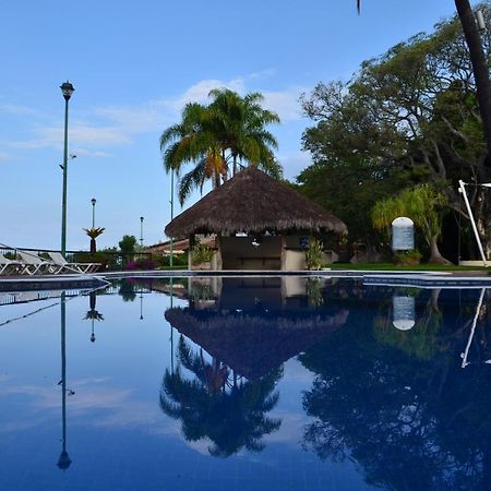 Real De Chapala Hotel Ajijic Exterior photo