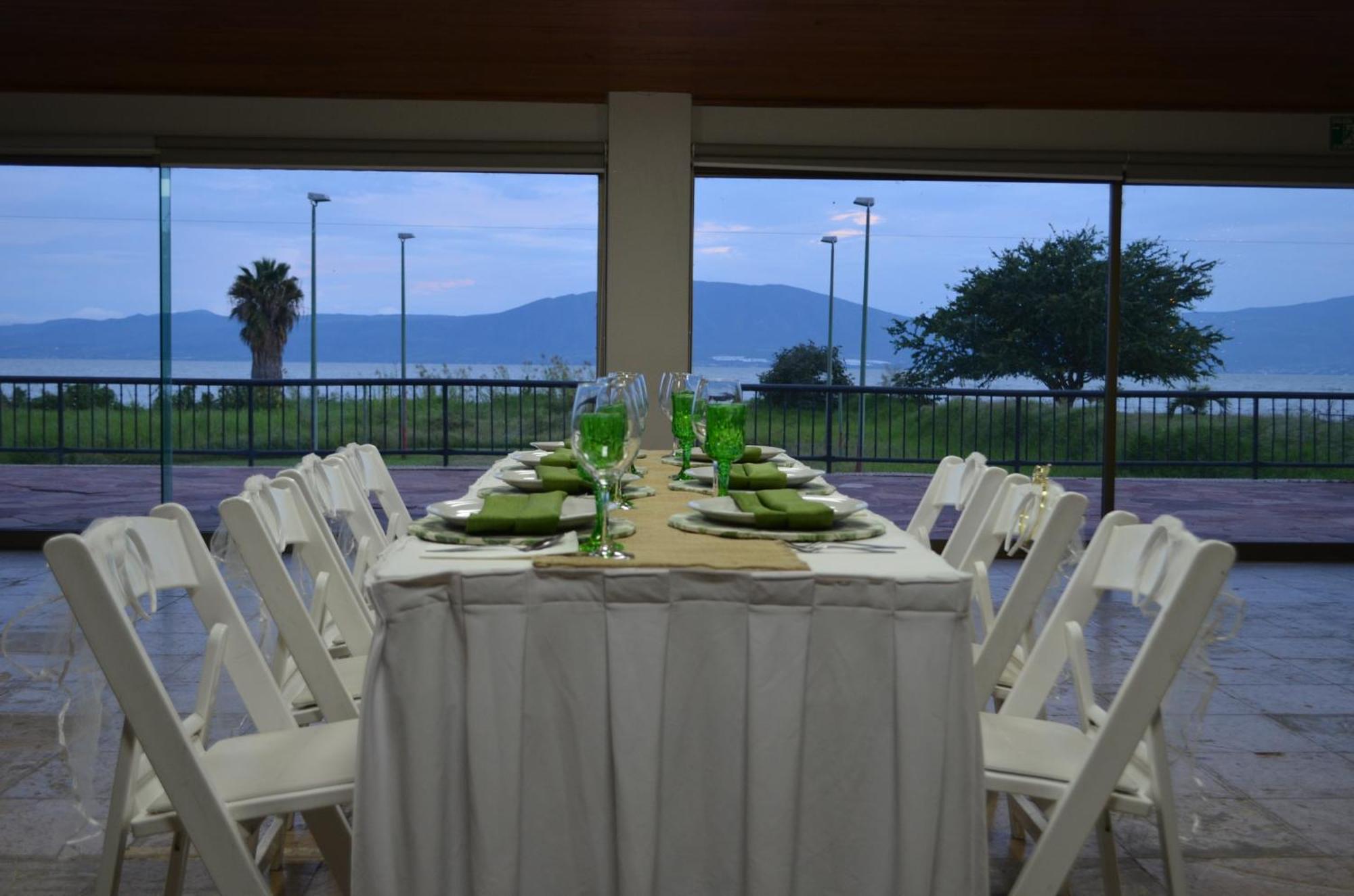 Real De Chapala Hotel Ajijic Exterior photo