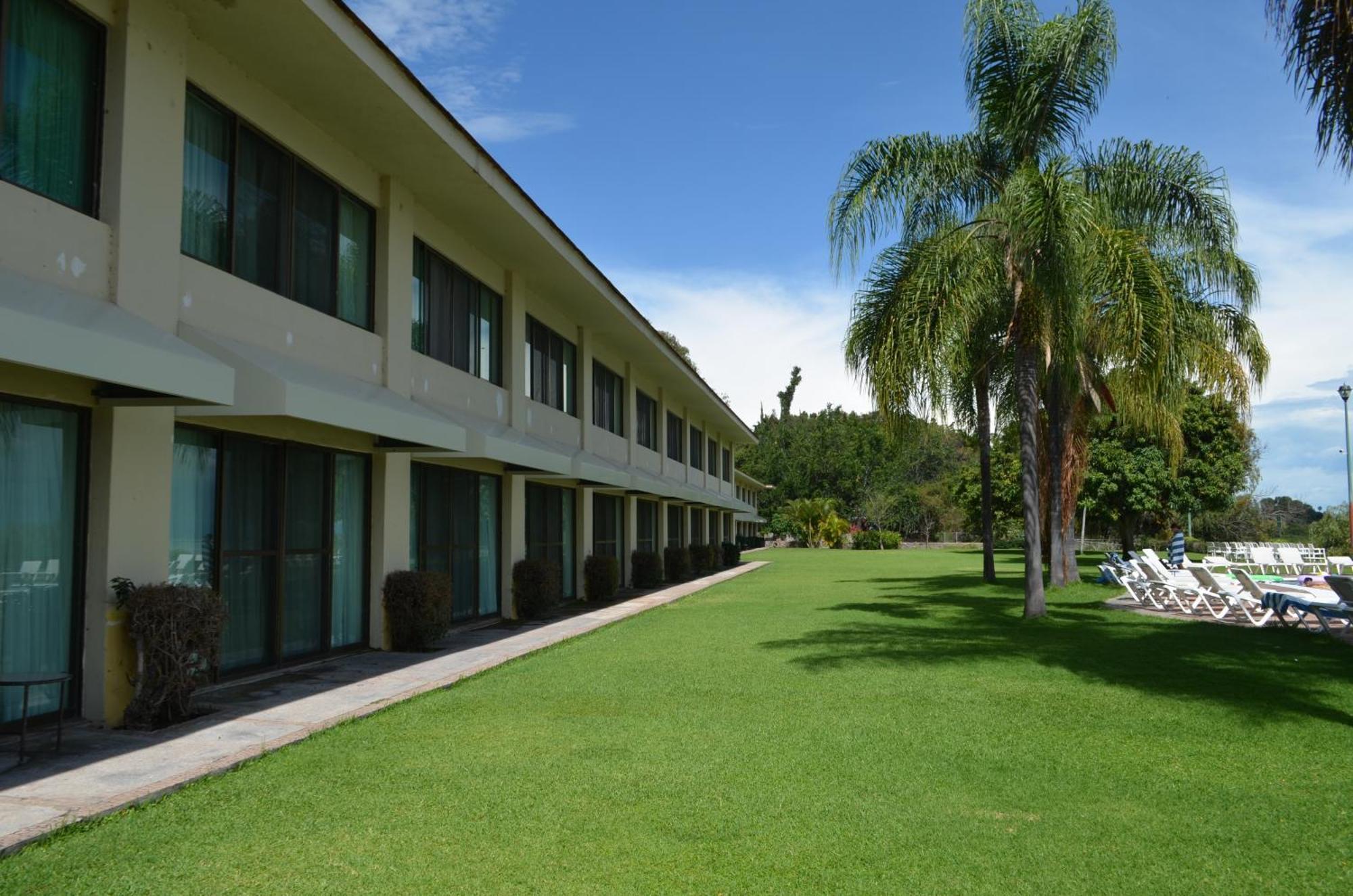 Real De Chapala Hotel Ajijic Exterior photo